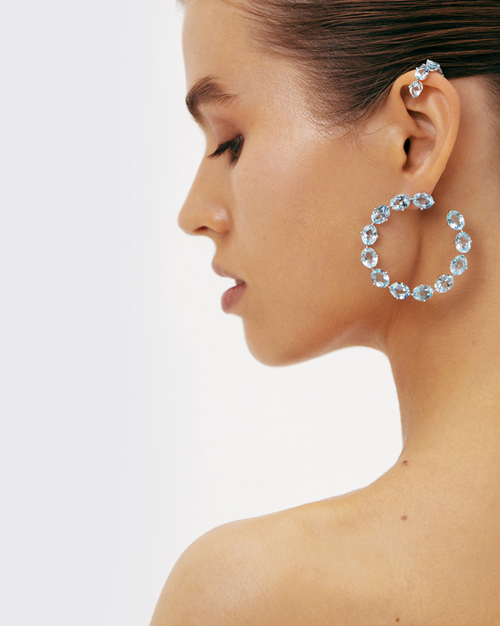 OC06 Earrings with sky blue topaz